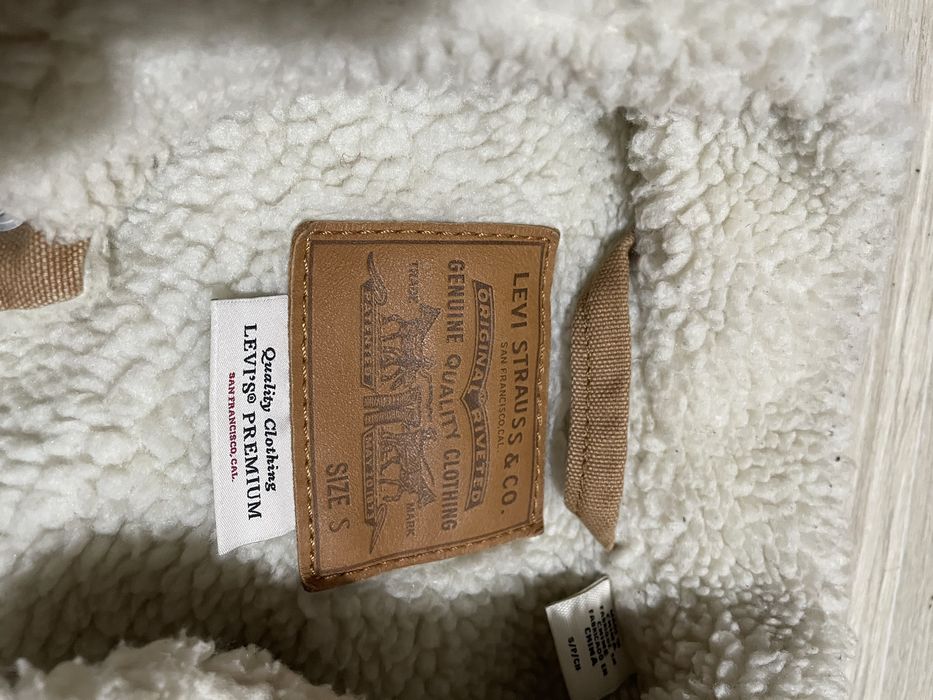 Джинсова Шерпа Levis