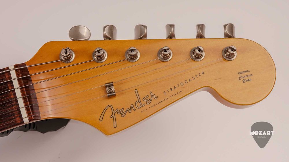 Fender Japan ST62-58US Stratocaster '62 Reissue - Candy Apple Red - Crafted in Japan