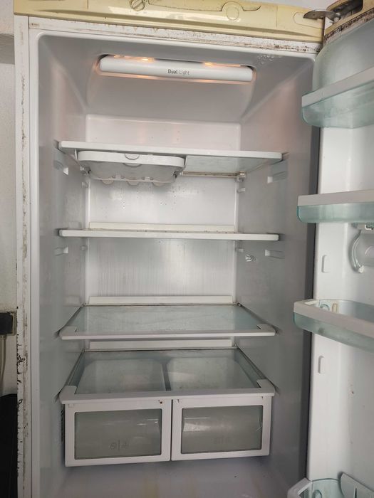 Frigorifico combinado486914940501370881