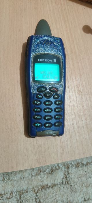 Продам раритетный Ericsson R310S рабочий