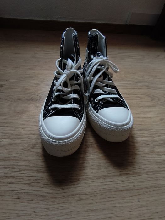 Tênis Converse 38