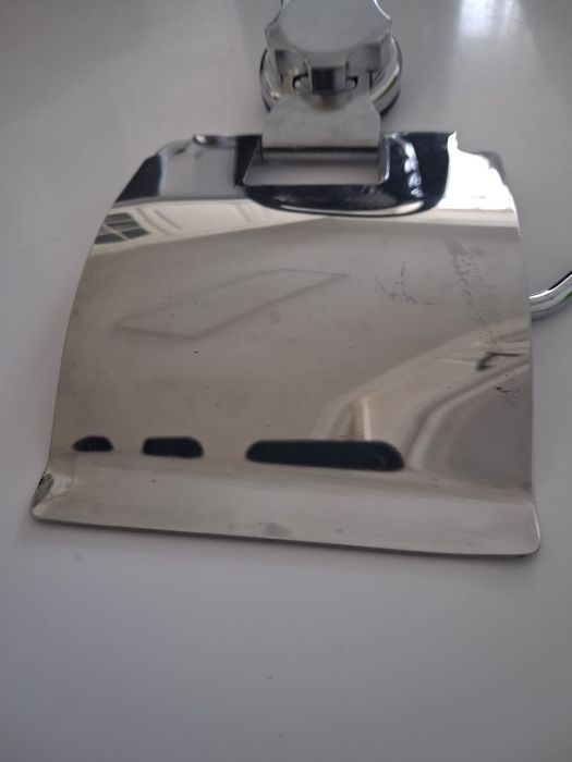 Suporte de papel higiénico. Novo