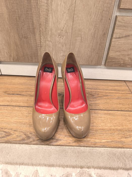 Жіночі туфлі, Dolce gabanna