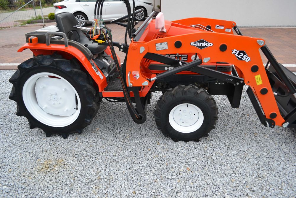 Traktorek japoński  Kubota Yanmar mini traktor japonski