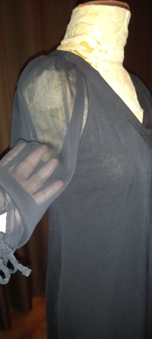 Vestido preto da lefties