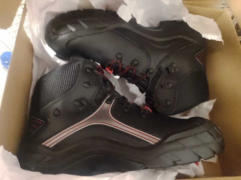 buty Strauss  nowe