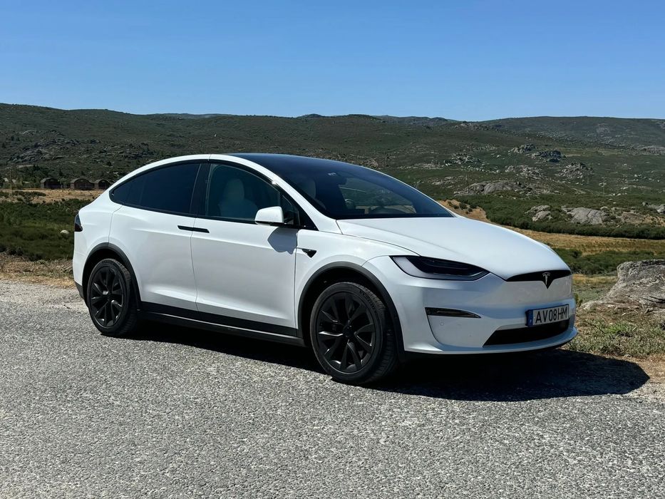 Tesla Model X Plaid AWD