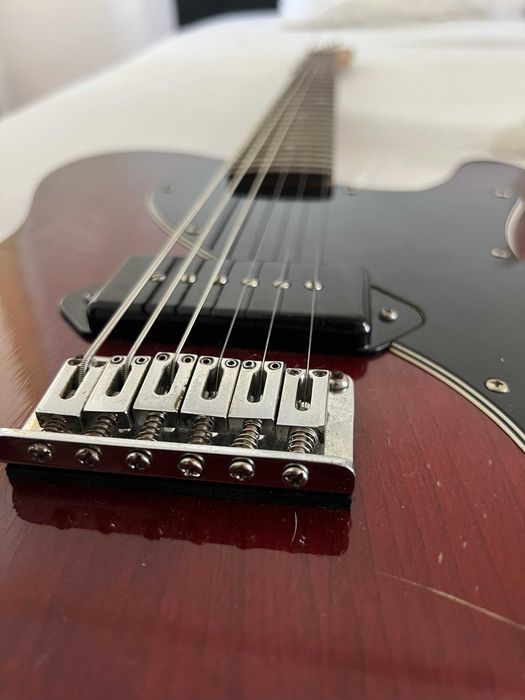 Guitarra Baritona Custom – Tele Style | P90 | Flamed Maple