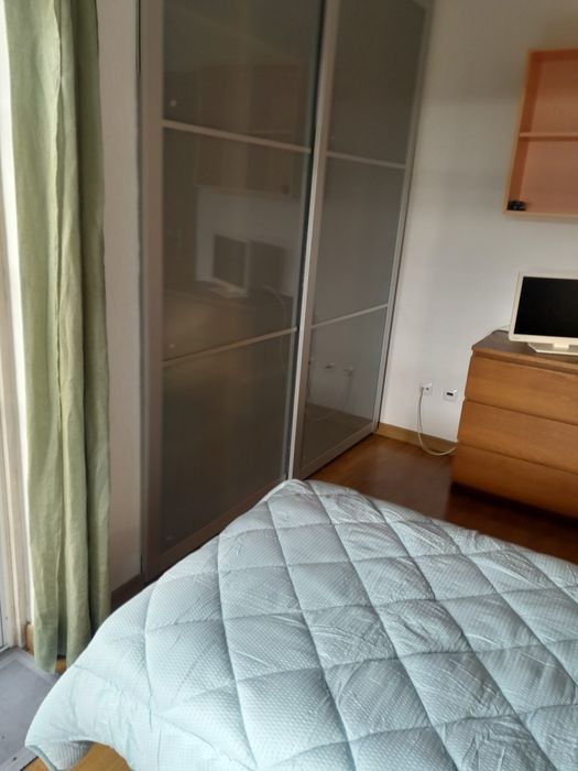 Quarto   Estoril (inf.só telefone)