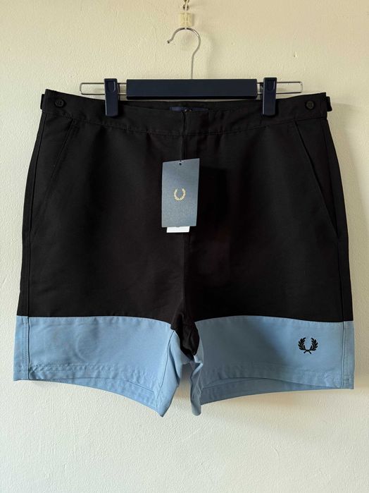 Чоловічі шорти мужские шорти Fred Perry Нові Оригінал розмір М є інші