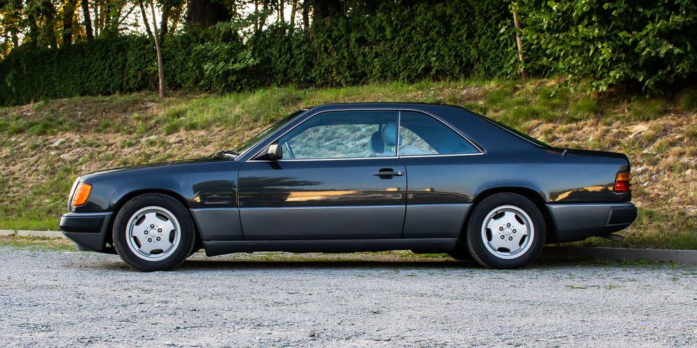 Mercedes Benz W124 coupe