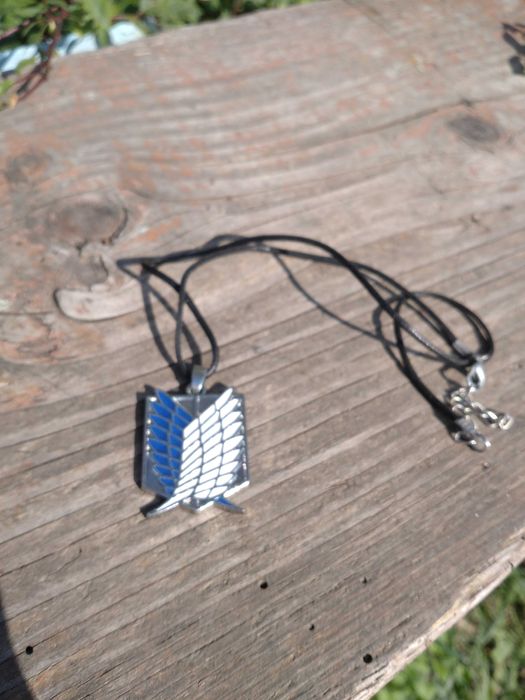 Кулон атака титанів AOT Attack on Titan аніме аниме anime