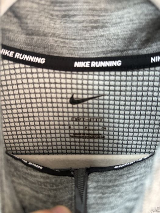 Лонгслив Nike Running