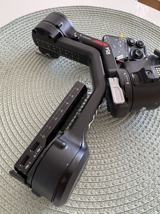 Dji RS4 на запчастини або під відновлення