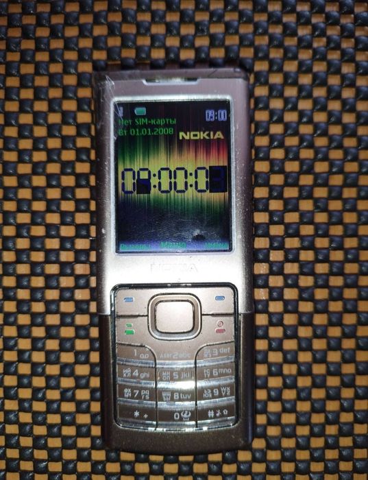 Мобильный телефон Nokia 6500