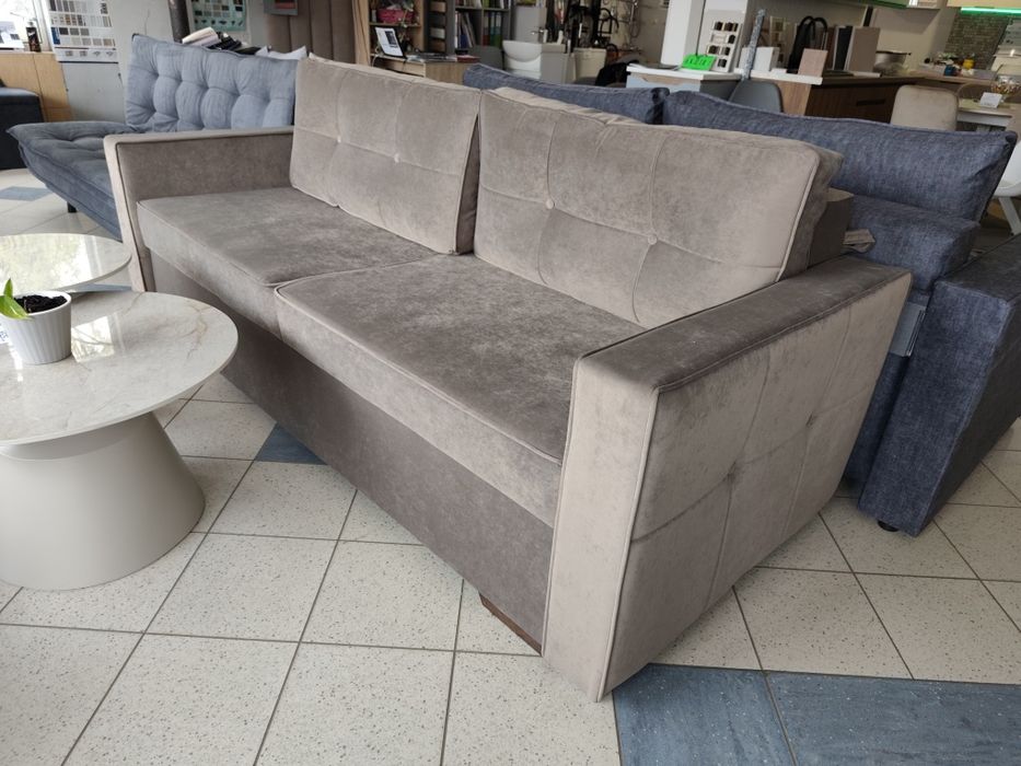 Диван розкладний в наявності