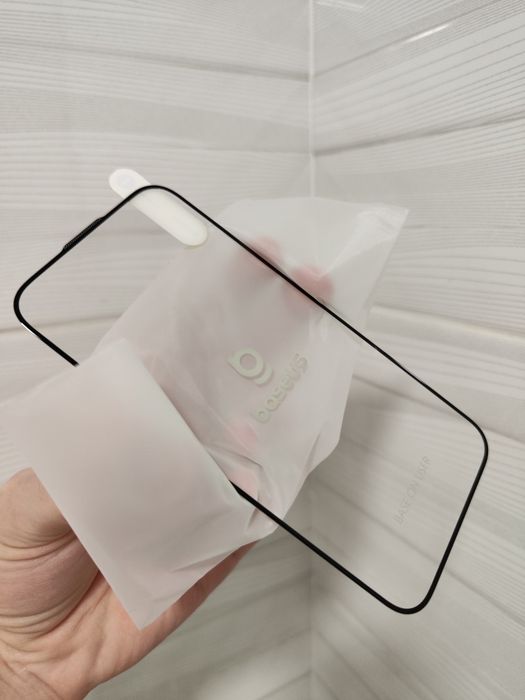 Apple iPhone 15 Pro. Baseus 2 защитных стекла. Премиум качество