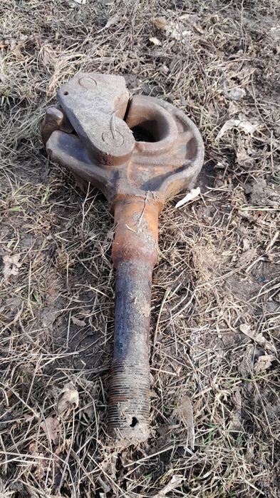 Продам два фаркопа.