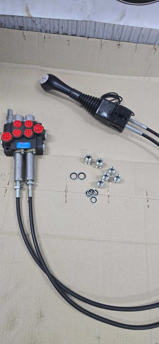 Гідророзподільник джойстик трос на КУН для МТЗ, ЮМЗ навантажувач,