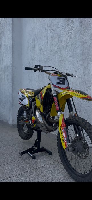 suzuki RM 250 2t