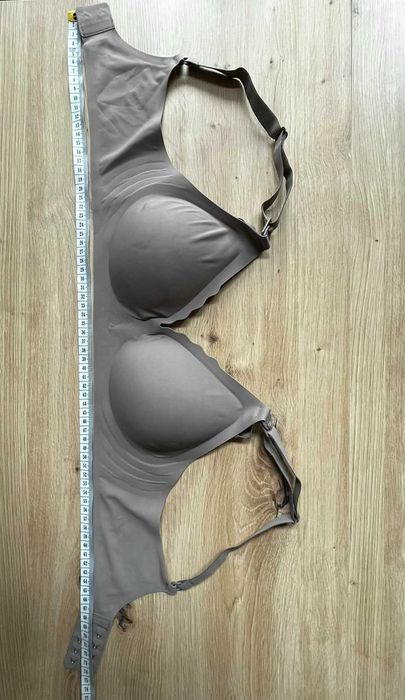 Biustonosze do karmienia