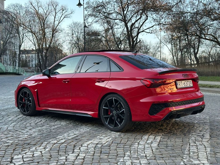 Audi RS3 Limousine Audi RS3 Sedan 2022 | Tango Red | Salon PL | Gwarancja do 2027 |