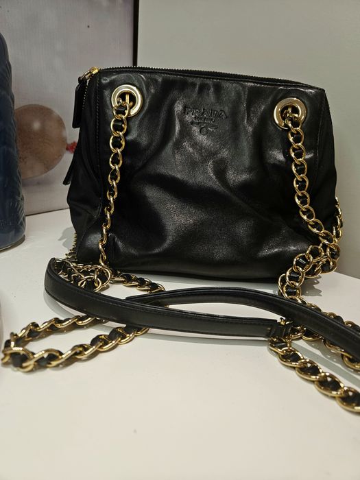 Bolsa prada nova
