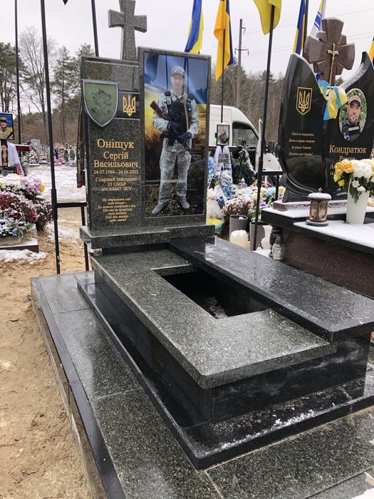 Пам'ятники від виробника