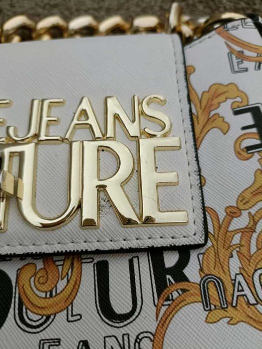 Mala inspirada na Versace