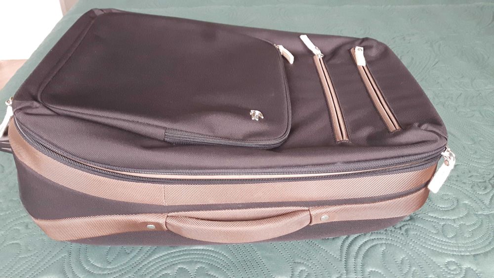 Mala de Viagem Lacoste