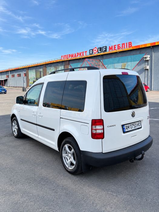 Volkswagen Caddy 2014р