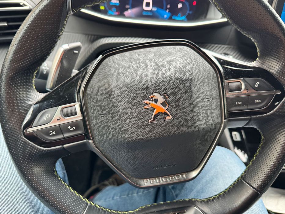 Peugeot 2008.•  GT-Line.  1.2 л  (155 к.с.)  АТ 8-ступінчата
