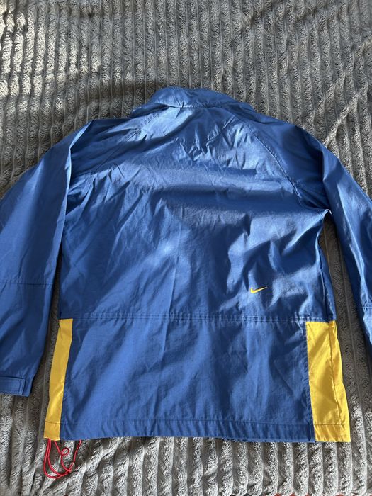 Вінтажна вітровка-парка NIKE 90-х років з повними кишенями на блискавці, темно-синій жовтий колір