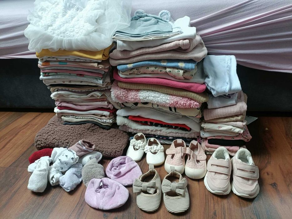 Paka zestaw ubrań hm 68