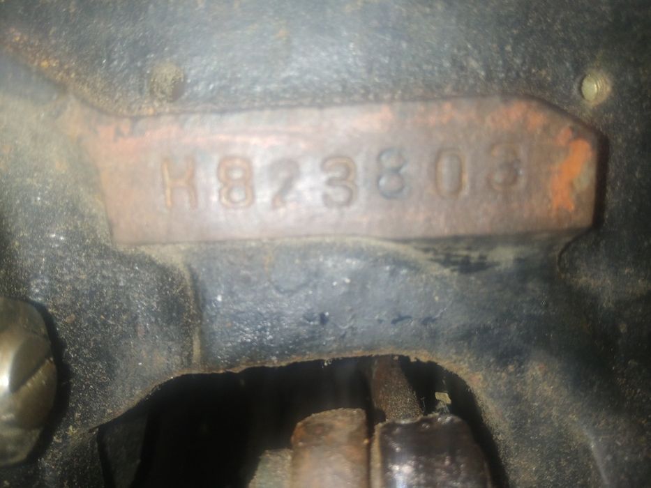 Продам 2швейні машинки.