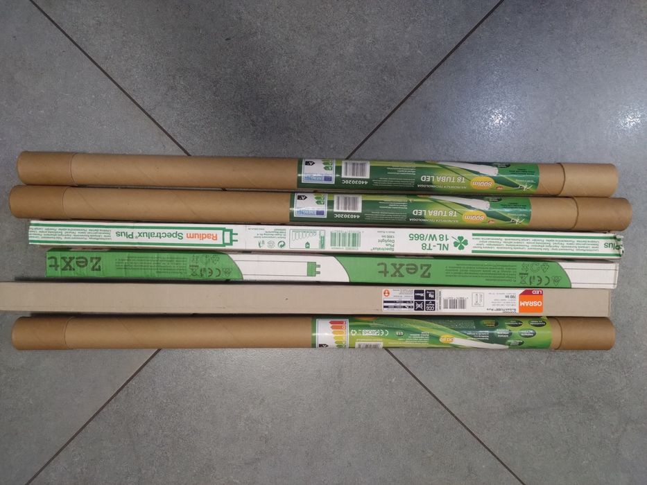 Świetlówka LED  800Lm