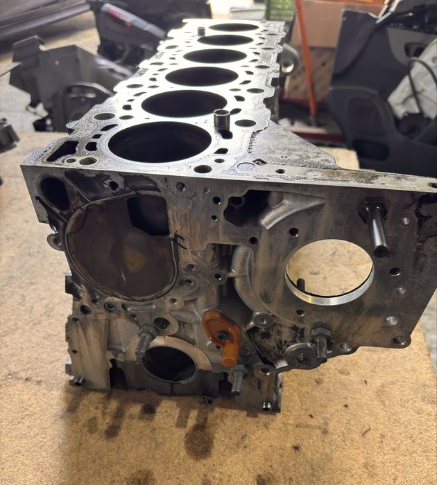 Bloco de motor aluminio Bmw 335/535/635d 306d5