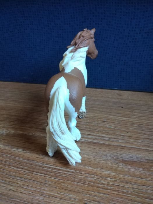 Koń schleich rasy shire