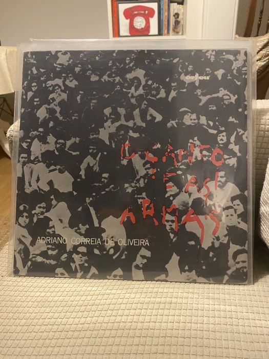 Vinil - Brigada Victor Jara e Adriano Correia de Oliveirw