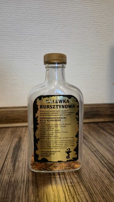 Sprzedam bursztyny w buteleczce na nalewkę