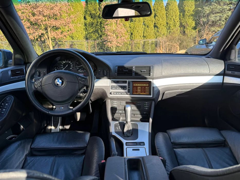 BMW Seria 5 540i V8 M Pakiet Automat