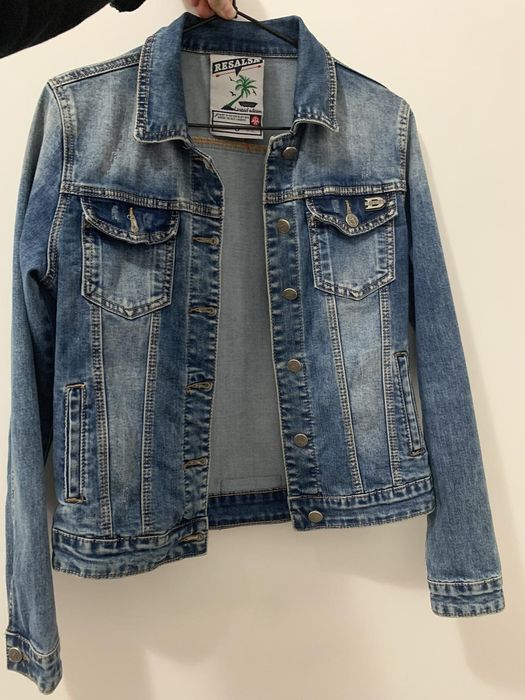 Куртка  джинсова