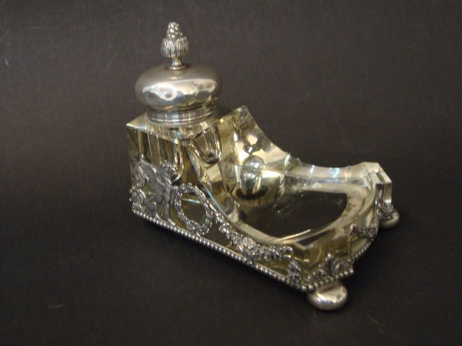 Grande Tinteiro antigo de Secretária