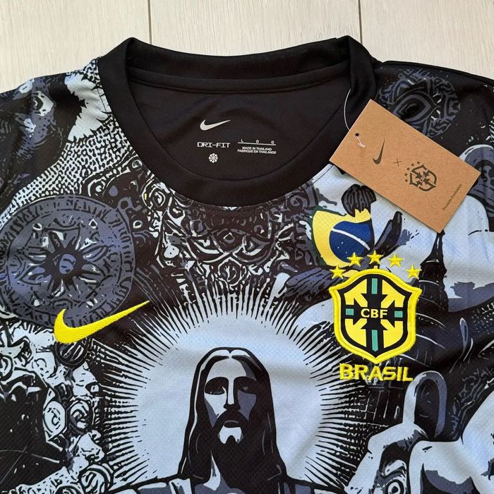 Футболка Nike Brazil, розмір M, L, XL. Футболка Nike чорна.