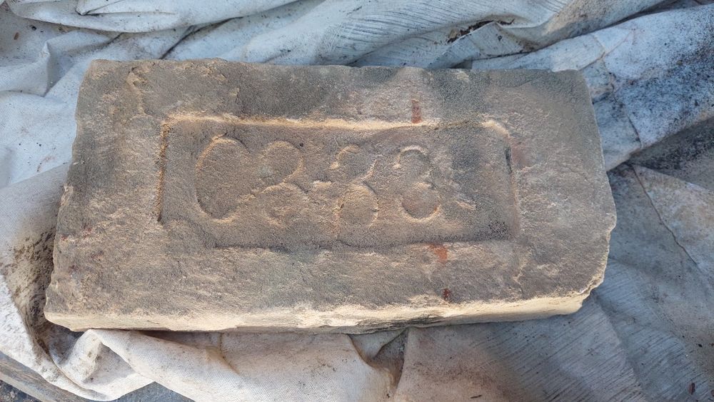 Цегла вогнетривка б/у 30грн/шт