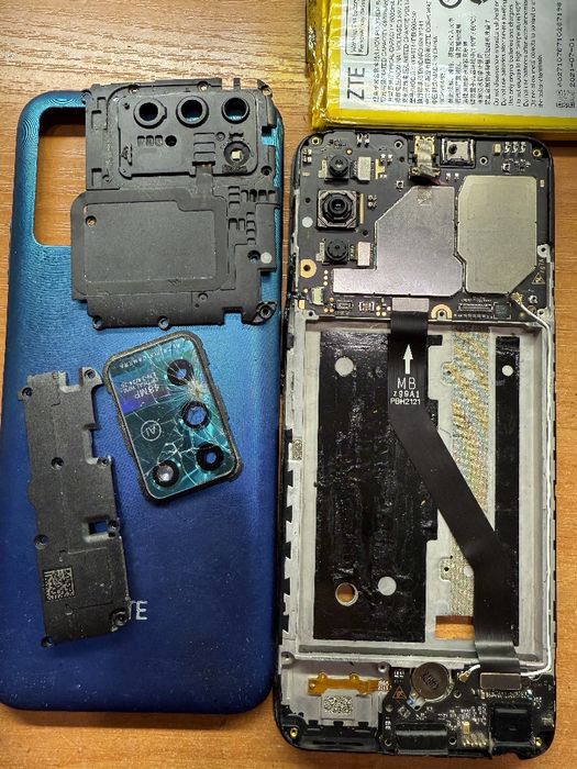 Запчастини ZTE blade a75 4g