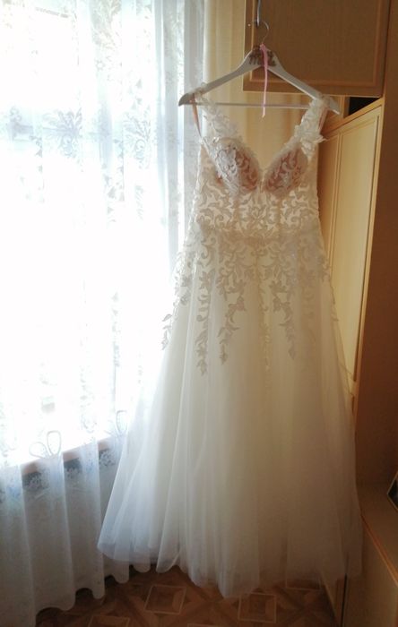 Suknia ślubna Ivory 160 cm + 5.5 cm, S/M
