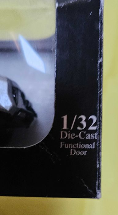 Lamborghini LM-002. 1986 NewRay