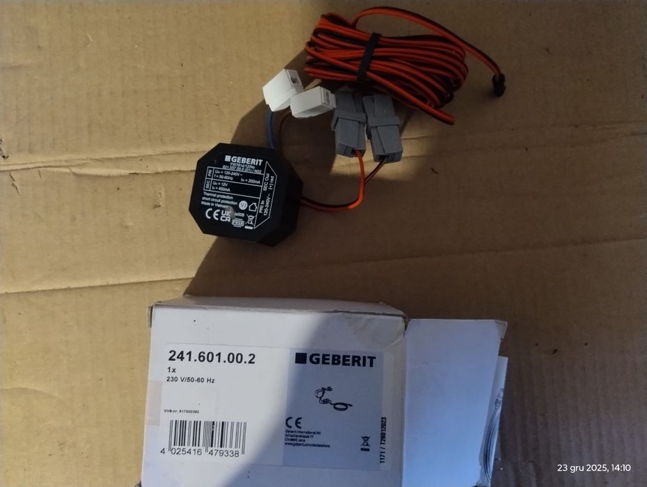Zasilacz Geberit do spłukiwania higienicznego HS30 / HS50 241.601.00.2