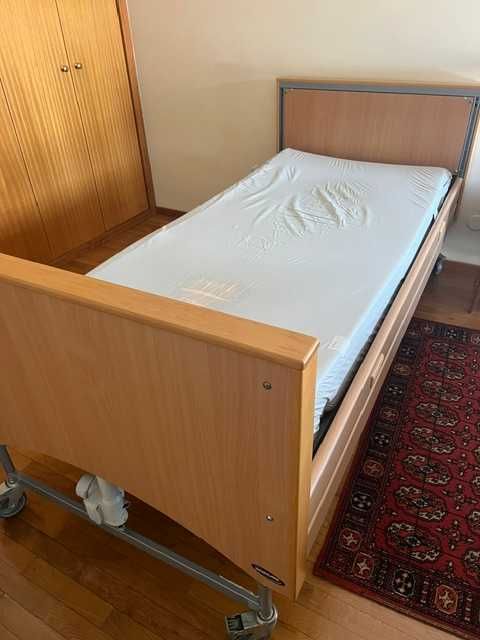Cama Articulada Elétrica Medley Ergo Invacare